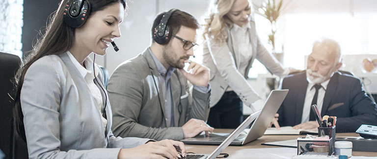 Starship Freight logistics professionals